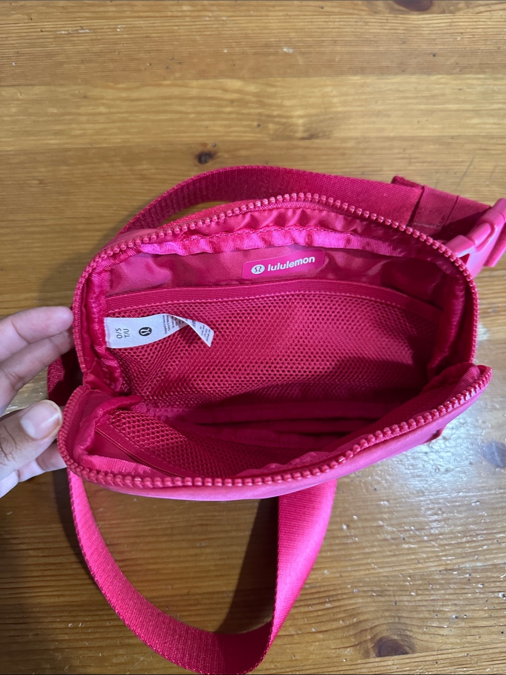 lululemon athletica Bright Pink Mini Belt Bag - Picture 4 of 6